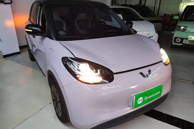Used Wuling Bingo 2023 203km Light Edition Front Right 45 Deg