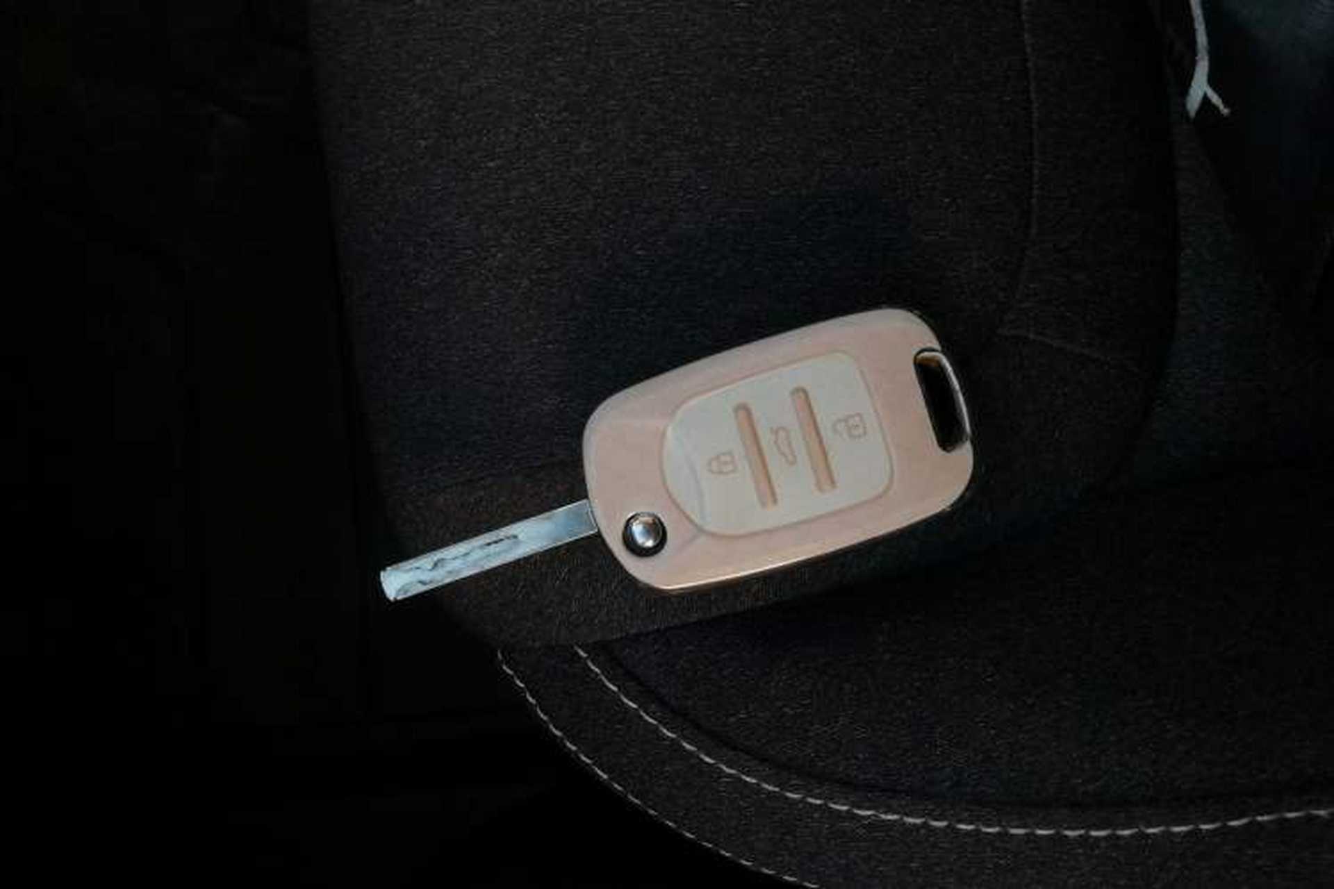 Used Wuling Bingo 2023 333 km Fast-Share Version Interior 1