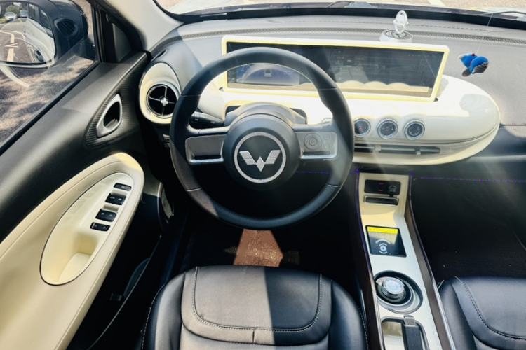 Used Wuling Bingo 2023 333 km Fast-Share Version Interior 2