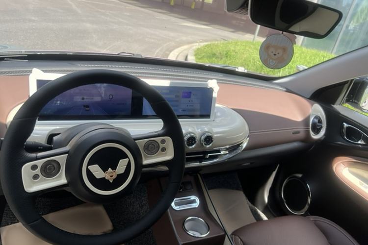 Used Wuling Bingo 2023 333 km Lingxi Connected+ Version Interior 3