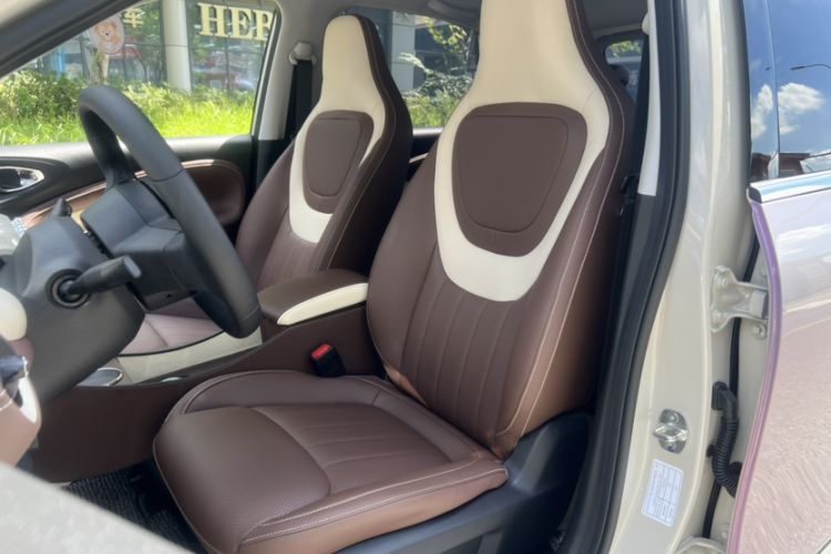 Used Wuling Bingo 2023 333 km Lingxi Connected+ Version Interior 4