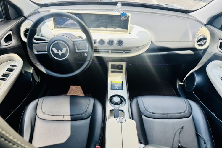 Used Wuling Bingo 2023 333 km Fast-Share Version Interior 4