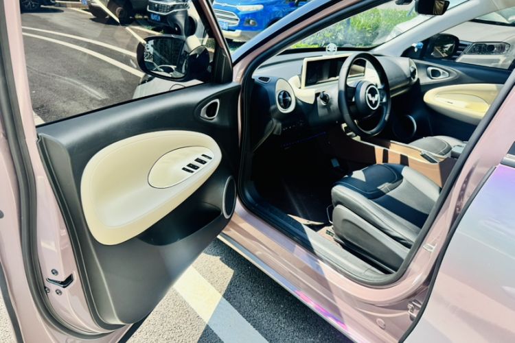 Used Wuling Bingo 2023 333 km Fast-Share Version Interior 6