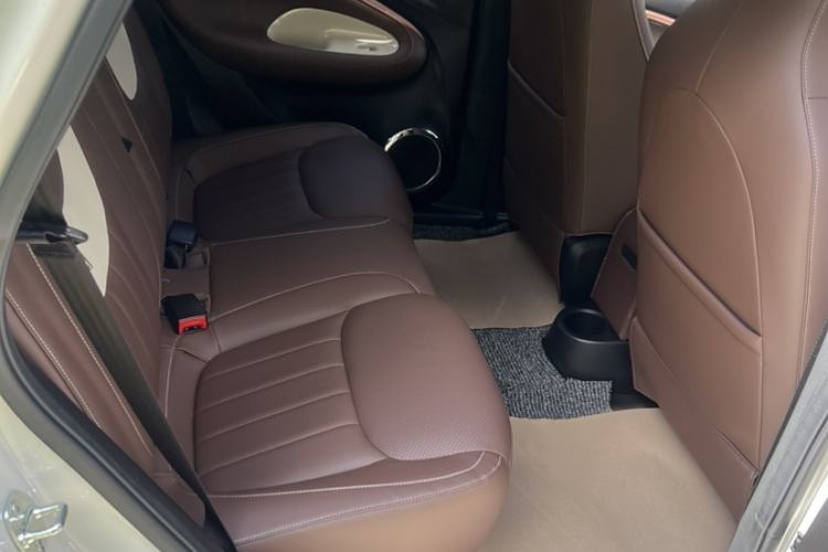 Used Wuling Bingo 2023 333 km Lingxi Connected+ Version Interior 7