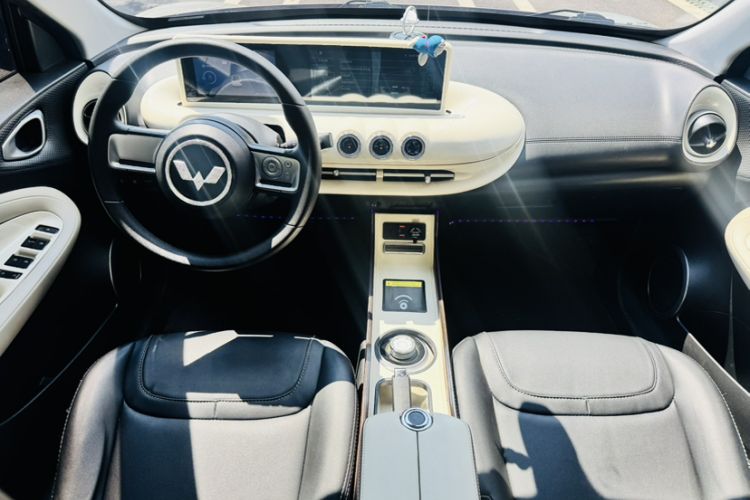 Used Wuling Bingo 2023 333 km Fast-Share Version Interior 8