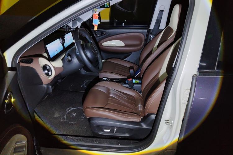 Used Wuling Bingo 2023 410 km Lingxi Deluxe Edition Left Front Seat