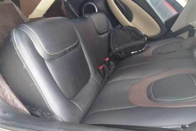 Used Wuling Bingo 2023 333 km Fast-Share Version Left Rear Seat