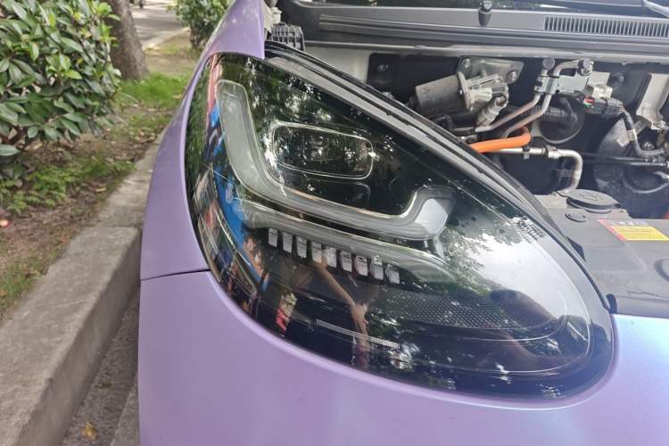 Used Wuling Bingo 2023 333 km Enjoyment Version Right Front Headlight