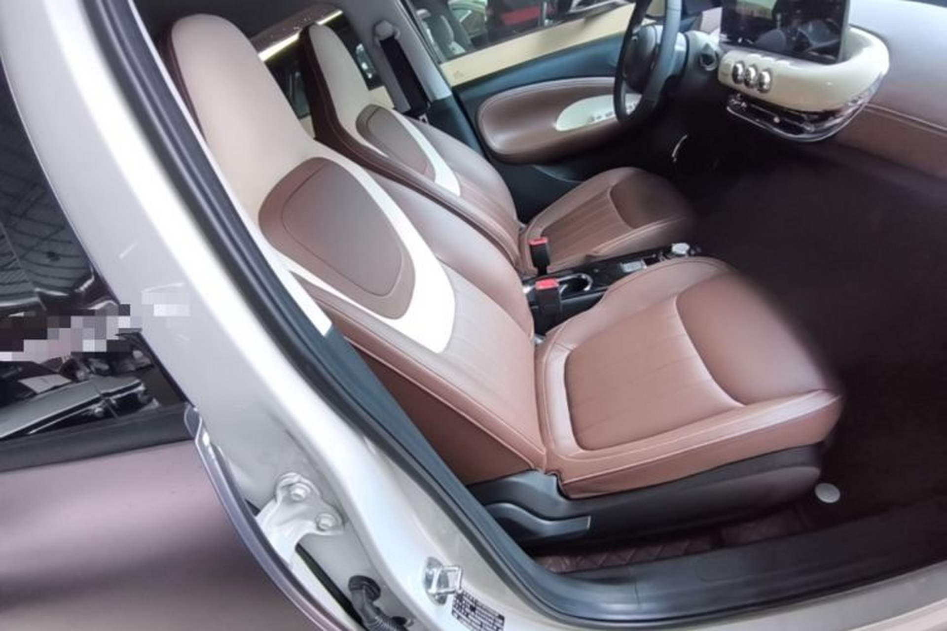Used Wuling Bingo 2023 333 km Lingxi Connected Version Right Front Seat