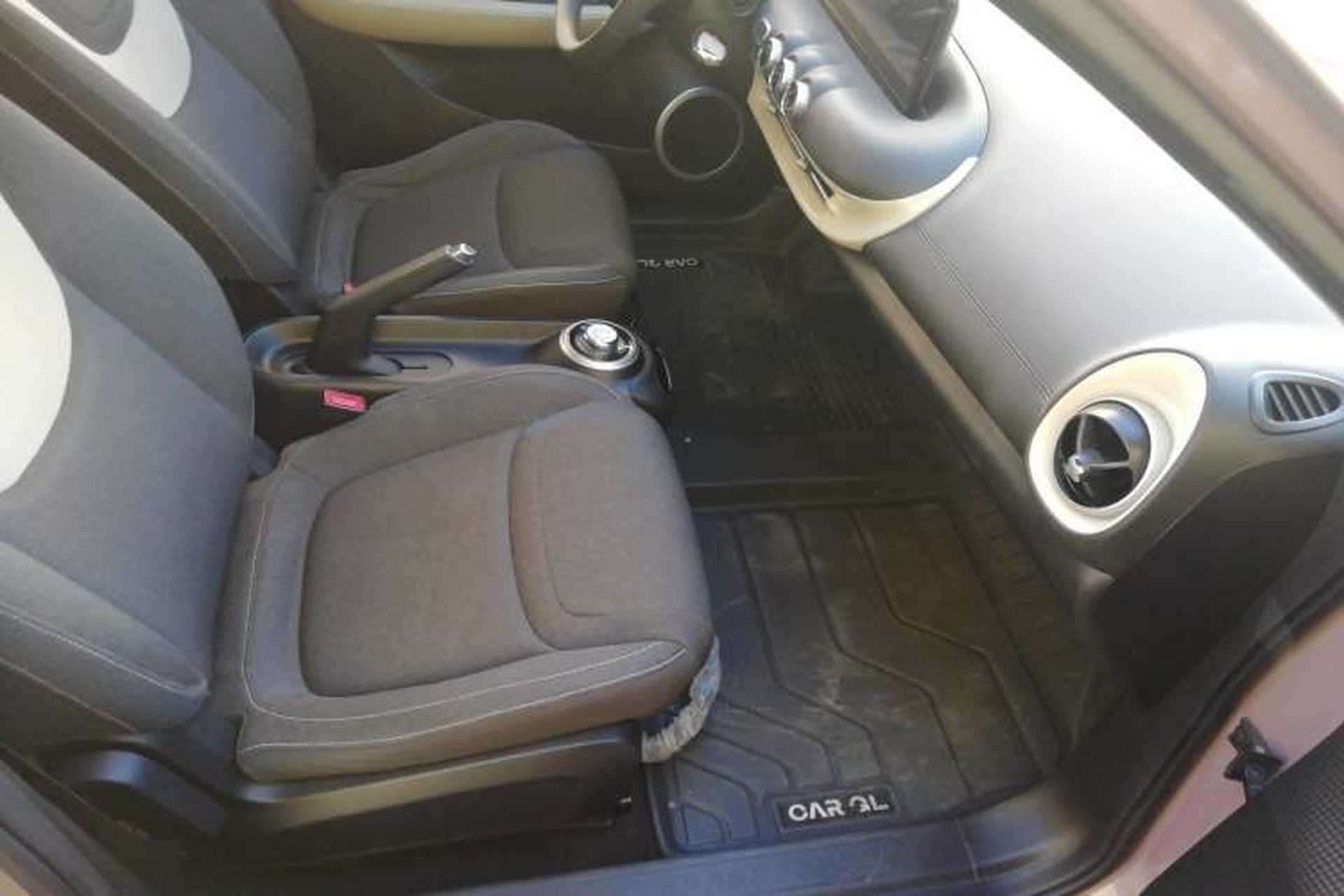Used Wuling Bingo 2023 333 km Fast-Share Version Right Front Seat