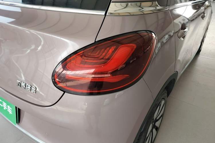 Used Wuling Bingo 2023 333 km Lingxi Connected Version Right Rear Taillight