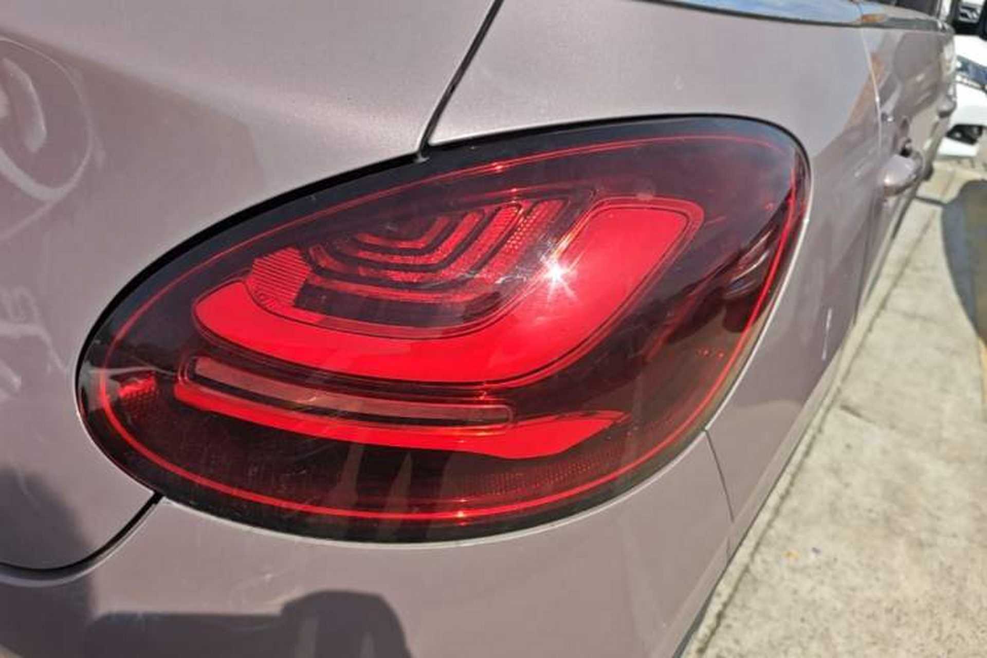 Used Wuling Bingo 2023 333 km Enjoyment Version Right Rear Taillight