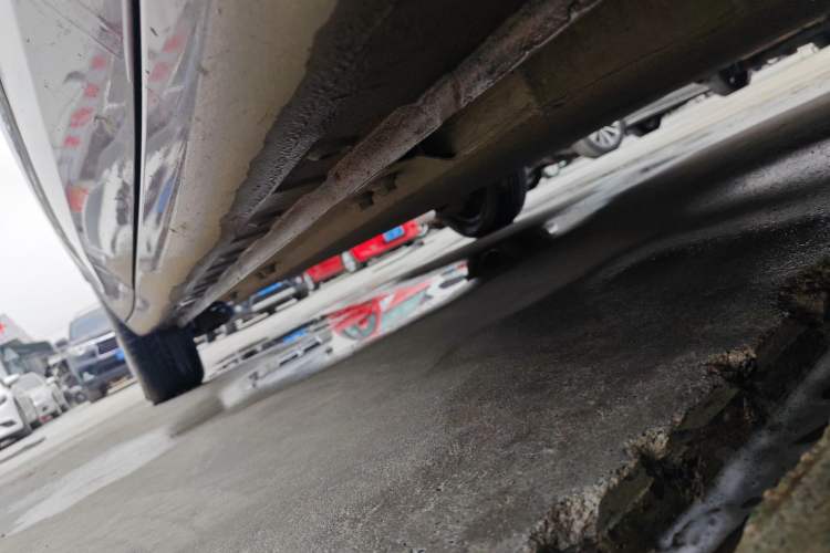 Used Wuling Bingo 2023 333 km Enjoyment Version Right Side Sill
