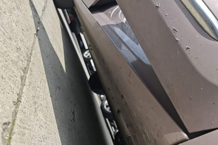 Used Wuling Bingo 2023 333 km Enjoyment Version Right Side Sill