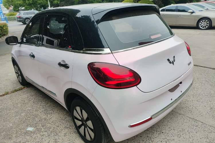 Used Wuling Bingo 2023 333 km Enjoyment Version Rear Left 45 Deg