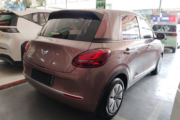 Used Wuling Bingo 2023 203km Light Edition Rear Right 45 Deg
