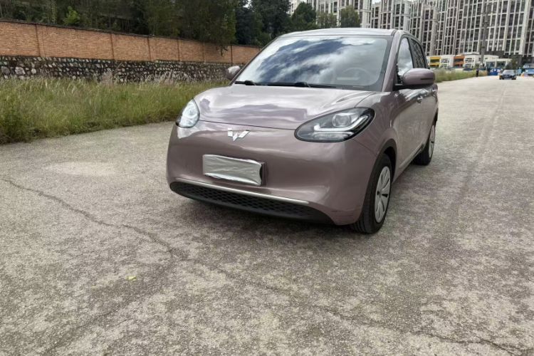 Used Wuling Bingo 2023 203km Light Edition Guazi used car, China used car export, Used car for sale, Used Wuling cars, Cheapest cars for sale, Electric vehicle, New energy car