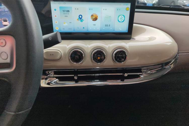 Used Wuling Bingo 2023 333km Enjoy+ Version Audio And AC Panel