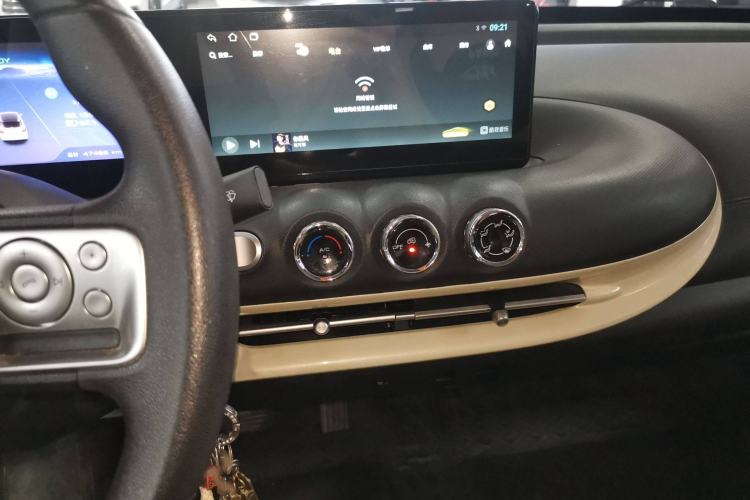 Used Wuling Bingo 2023 203km Light Edition Audio And AC Panel