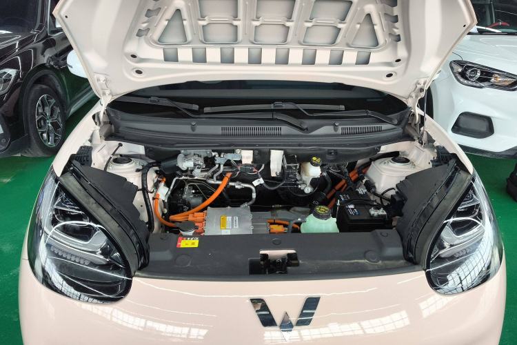 Used Wuling Bingo 2023 410 km Lingxi Deluxe Edition Engine Bay