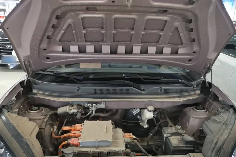 Used Wuling Bingo 2023 203km Light Edition Engine Bay