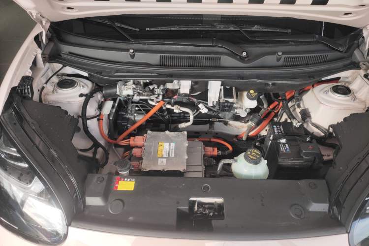Used Wuling Bingo 2023 333 km Lingxi Connected Version Engine Bay