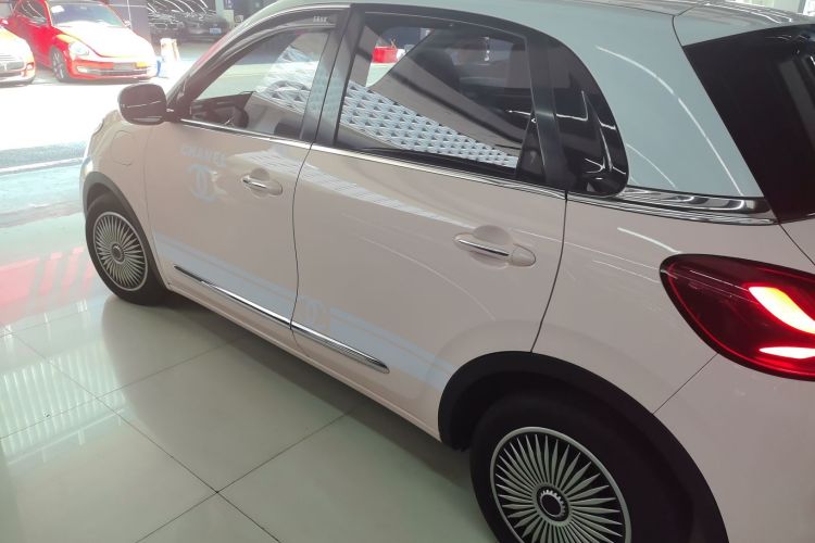 Used Wuling Bingo 2023 410 km Lingxi Deluxe Edition Exterior 3