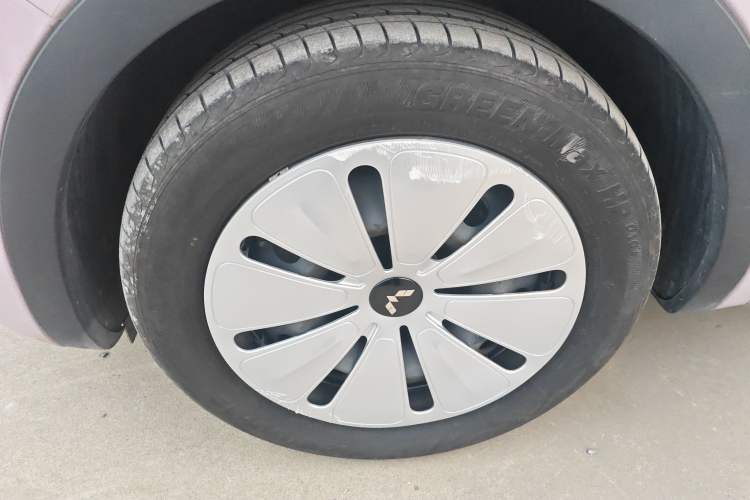 Used Wuling Bingo 2023 203km Light Edition Exterior 4