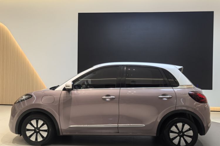 Used Wuling Bingo 2023 333 km Lingxi Connected+ Version Exterior 5