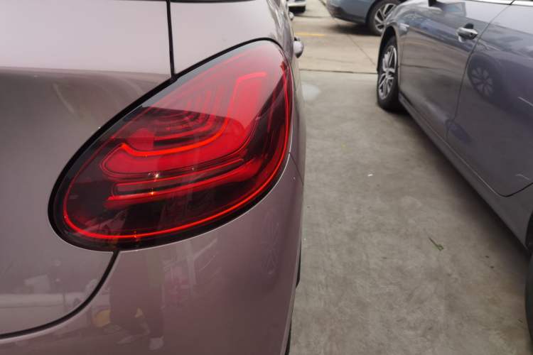 Used Wuling Bingo 2023 333 km Lingxi Connected Version Exterior 6