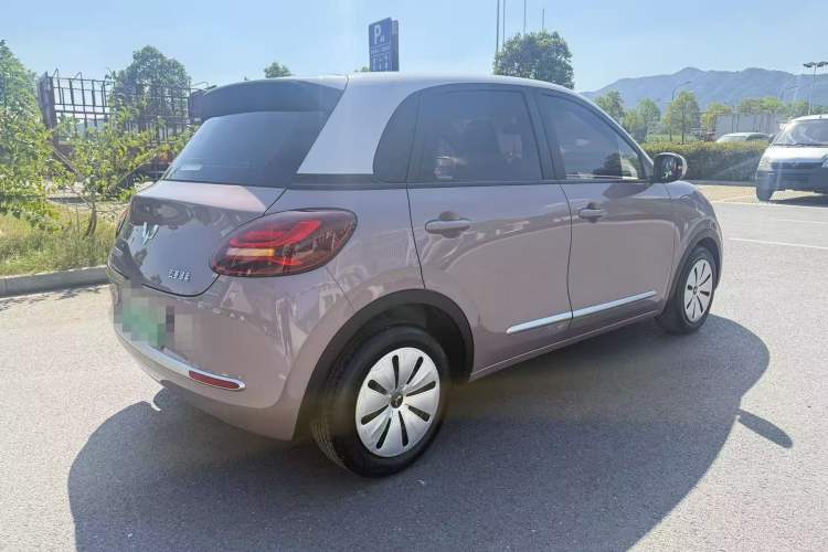 Used Wuling Bingo 2023 203km Light Edition Exterior 6