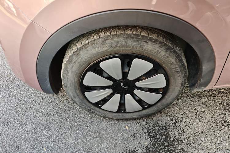 Used Wuling Bingo 2023 333 km Lingxi Connected+ Version Exterior 7