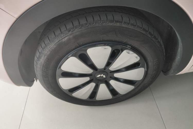Used Wuling Bingo 2023 333 km Lingxi Connected Version Exterior 7