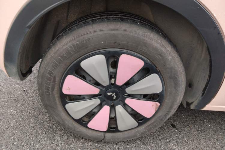 Used Wuling Bingo 2023 410 km Lingxi Deluxe Edition Exterior 8