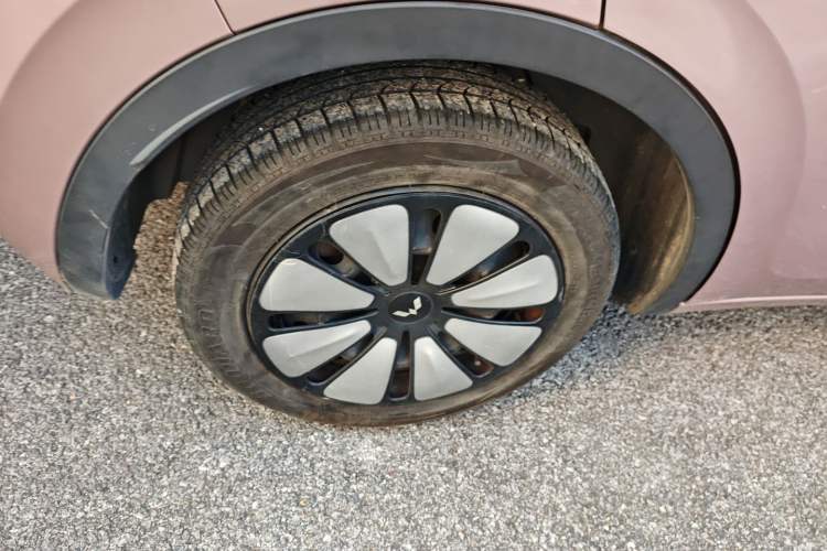 Used Wuling Bingo 2023 333 km Lingxi Connected+ Version Exterior 8