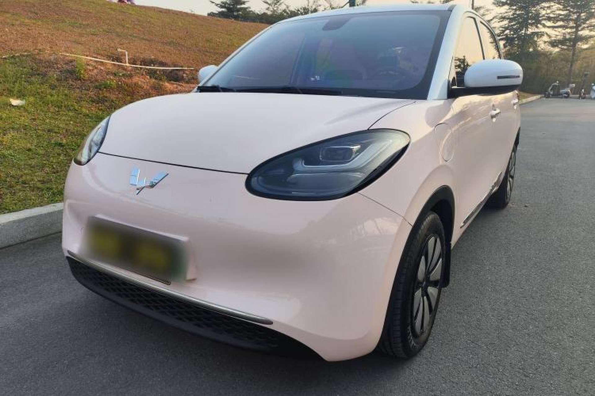 Used Wuling Bingo 2023 410 km Lingxi Deluxe Edition Front Left 45 Deg