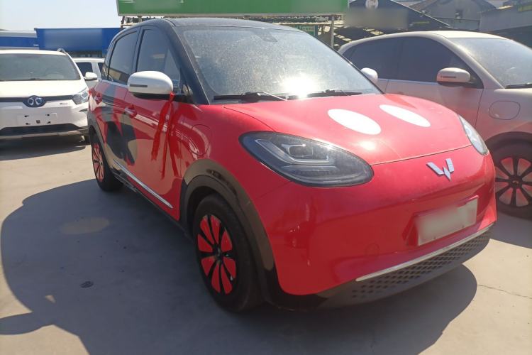 Used Wuling Bingo 2023 203km Comfort Edition Front Right 45 Deg