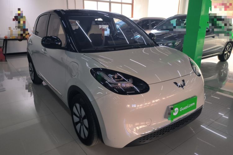 Used Wuling Bingo 2023 410 km Lingxi Deluxe Edition Front Right 45 Deg