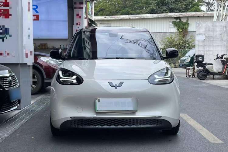 Used Wuling Bingo 2023 410 km Lingxi Deluxe Edition Front