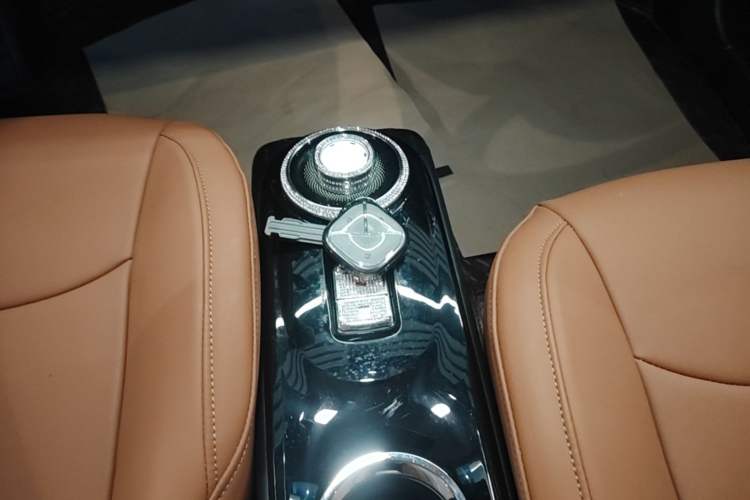 Used Wuling Bingo 2023 333 km Lingxi Connected+ Version Gear Lever