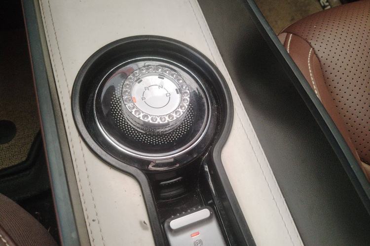 Used Wuling Bingo 2023 410 km Lingxi Deluxe Edition Gear Lever