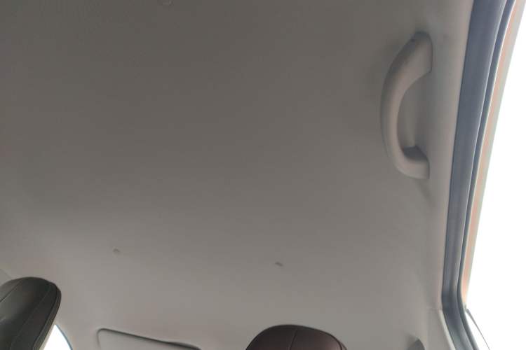 Used Wuling Bingo 2023 410 km Lingxi Deluxe Edition Headliner