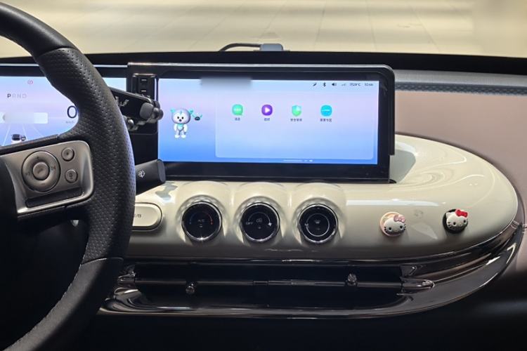 Used Wuling Bingo 2023 333 km Lingxi Connected+ Version Interior 1