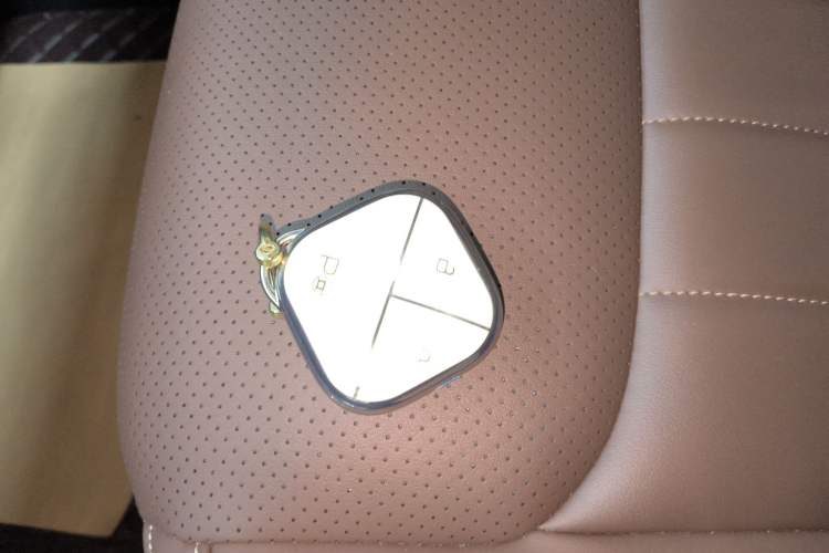 Used Wuling Bingo 2023 410 km Lingxi Deluxe Edition Interior 1