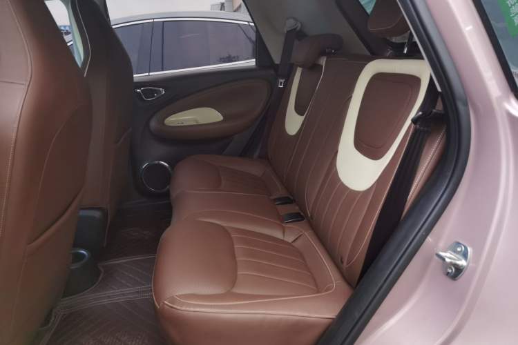 Used Wuling Bingo 2023 333 km Lingxi Connected Version Interior 4