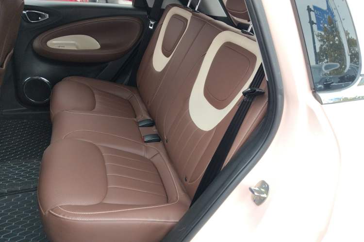 Used Wuling Bingo 2023 410 km Lingxi Deluxe Edition Interior 4