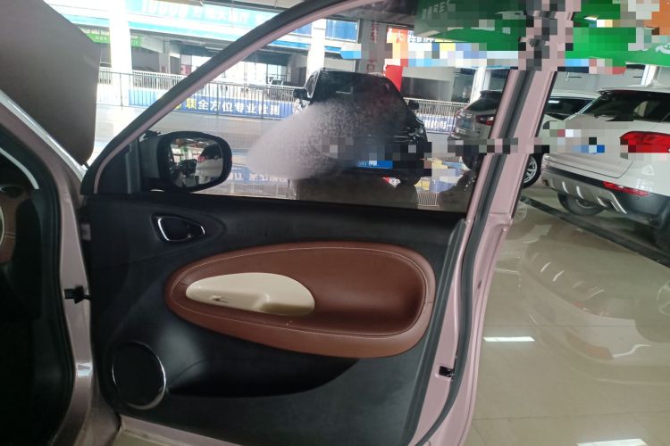 Used Wuling Bingo 2023 333 km Lingxi Connected Version Interior 5