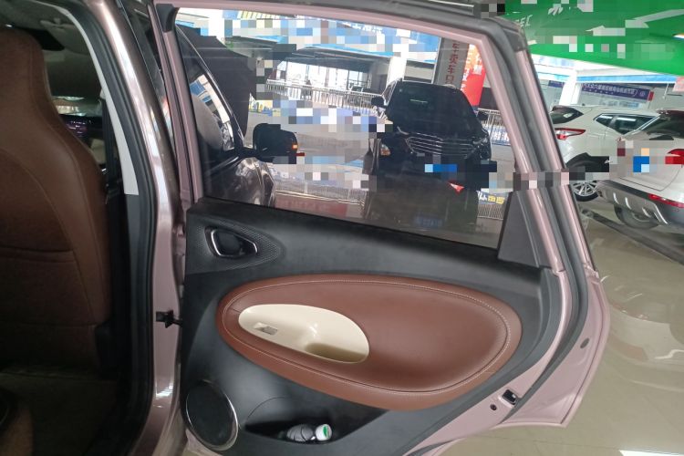 Used Wuling Bingo 2023 333 km Lingxi Connected Version Interior 6
