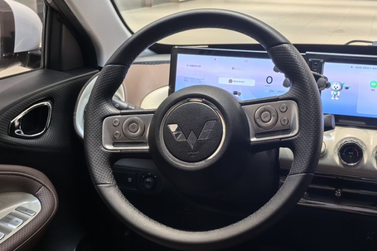 Used Wuling Bingo 2023 333 km Lingxi Connected+ Version Interior 6