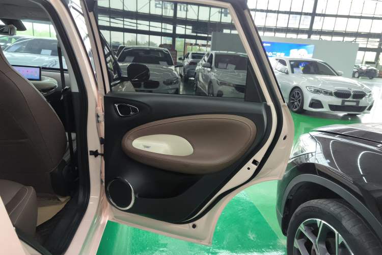 Used Wuling Bingo 2023 410 km Lingxi Deluxe Edition Interior 6